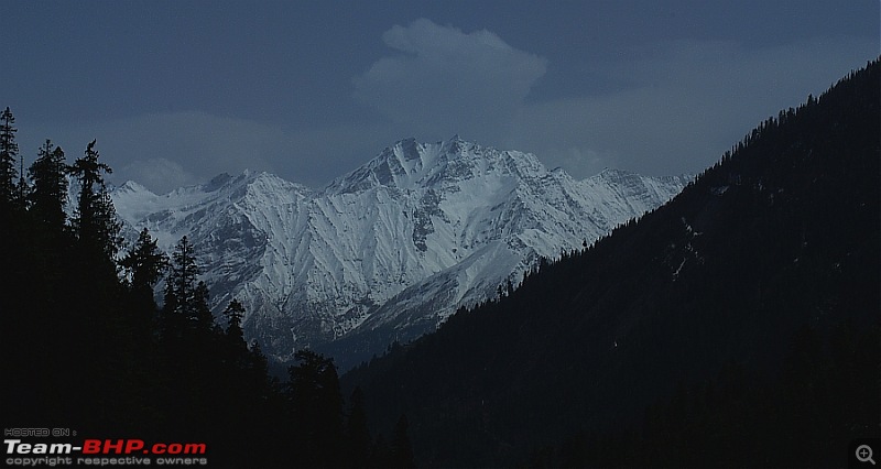 Blissful, beautiful Bhabha Valley @ Kafnu-snowed_peak1.jpg