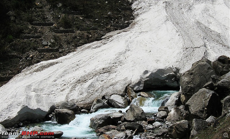 Blissful, beautiful Bhabha Valley @ Kafnu-small_glacier_river.jpg