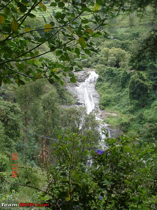 Blore -> Ooty, Bandipur, Mudumalai and Coonoor - Photologue-kalhatti-falls.jpg