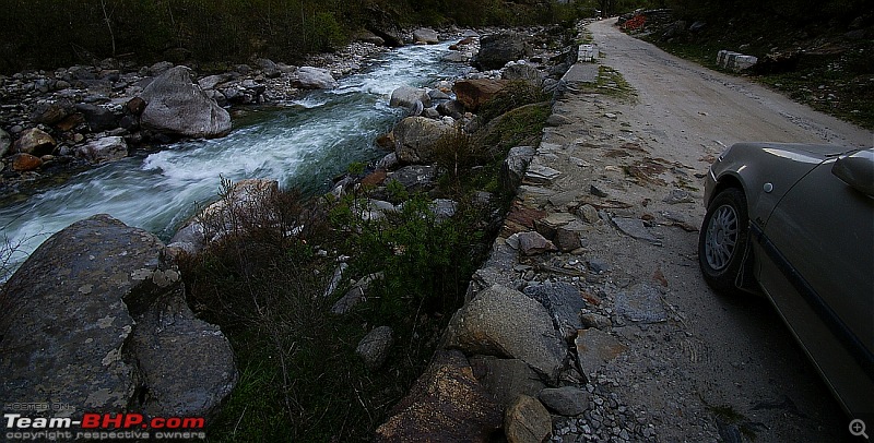 Blissful, beautiful Bhabha Valley @ Kafnu-car_river.jpg