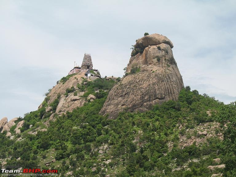 Sholinghur a.k.a "Monkey Hill"-sholinghur-temple-view-1.jpg