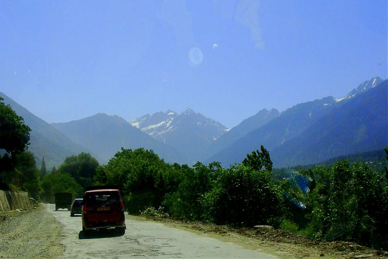 Hawk-On-Fours (H-4) Roadtrip:  Leh(t)'s go to Ladakh & Srinagar with QuickSilver.-zoji-la-8k100.jpg