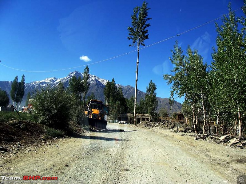 Hawk-On-Fours (H-4) Roadtrip:  Leh(t)'s go to Ladakh & Srinagar with QuickSilver.-kargilbudhkharbu-0k100.jpg