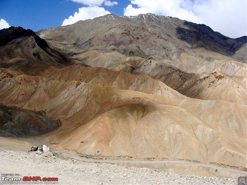 Hawk-On-Fours (H-4) Roadtrip:  Leh(t)'s go to Ladakh & Srinagar with QuickSilver.-fotu-la-7k100.jpg