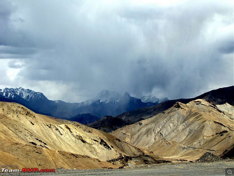 Hawk-On-Fours (H-4) Roadtrip:  Leh(t)'s go to Ladakh & Srinagar with QuickSilver.-11.jpg