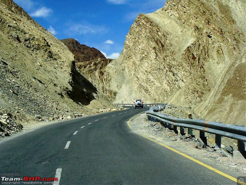 Hawk-On-Fours (H-4) Roadtrip:  Leh(t)'s go to Ladakh & Srinagar with QuickSilver.-toleh-14k100.jpg