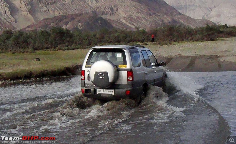 Hawk-On-Fours (H-4) Roadtrip:  Leh(t)'s go to Ladakh & Srinagar with QuickSilver.-carwash-5.jpg