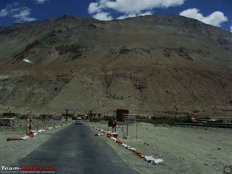 Hawk-On-Fours (H-4) Roadtrip:  Leh(t)'s go to Ladakh & Srinagar with QuickSilver.-pagalnala-14k100.jpg