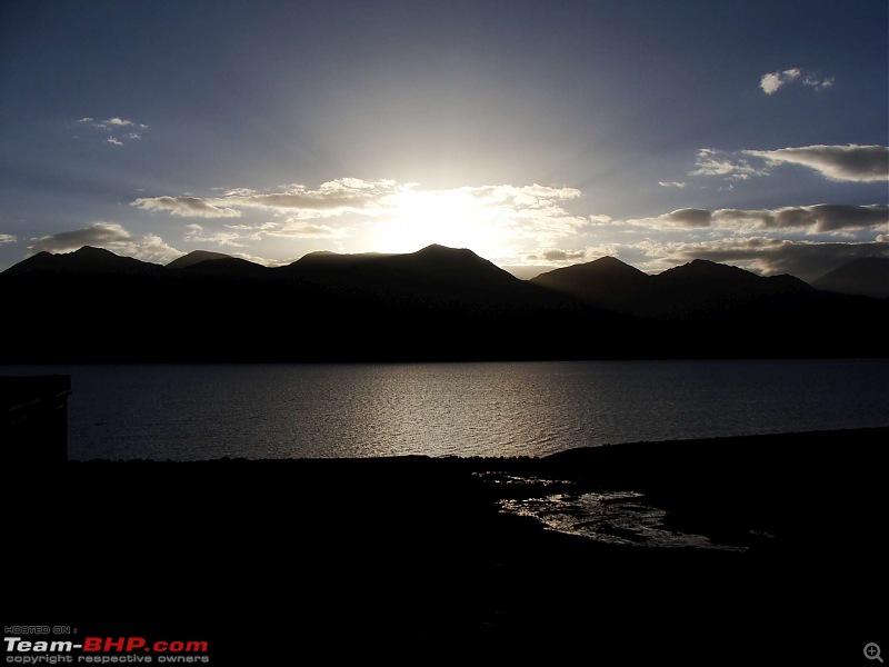 Hawk-On-Fours (H-4) Roadtrip:  Leh(t)'s go to Ladakh & Srinagar with QuickSilver.-spangmik2-23k100.jpg