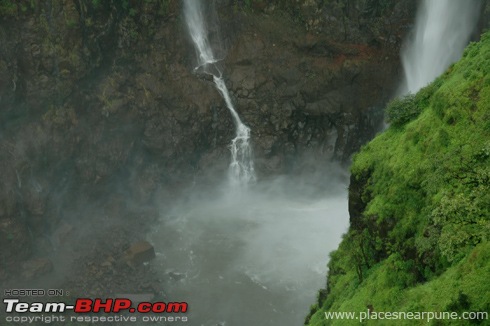 A quick getaway to Thoseghar (photolog)-thoseghar_waterfall_satara_monsoon_5.jpg