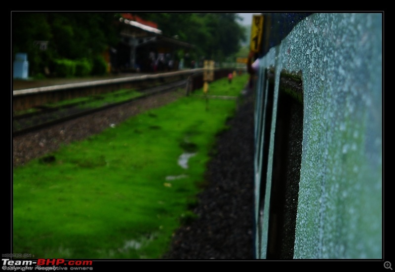 2011 Monsoon Trips : Romancing the rains. Postcards from the Konkan & deccan plateau-p1030378.jpg