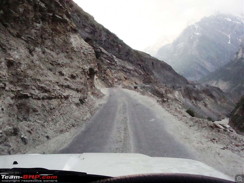 Hawk-On-Fours (H-4) Roadtrip:  Leh(t)'s go to Ladakh & Srinagar with QuickSilver.-rohtang1-5.jpg