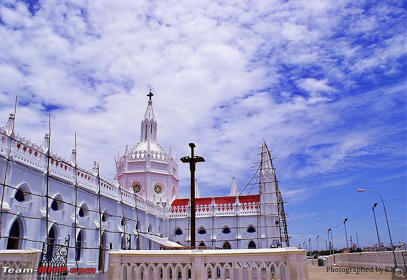 An Incredible Roadtrip to Trivandrum, Velankanni and Mesmerizing Munnar!-09-velankanni_church.jpg