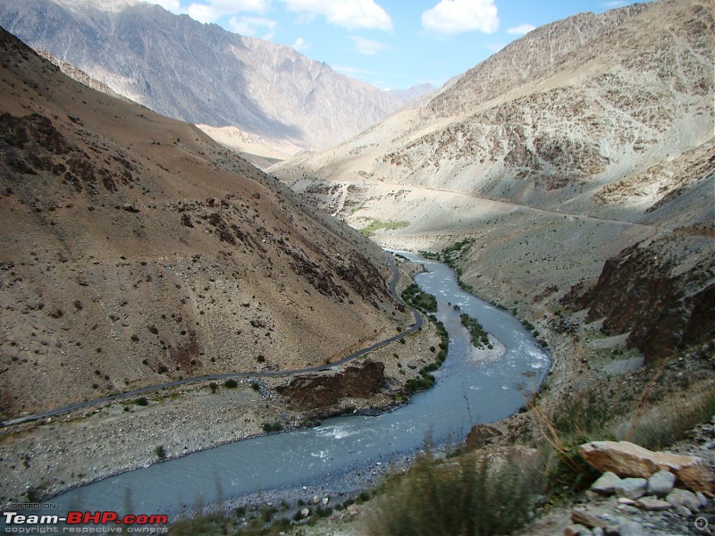 Ladakh: A sojourn to the roof of the worldover 21 days and 6500kms!!-d6-25-enroute-kargil-e.jpg