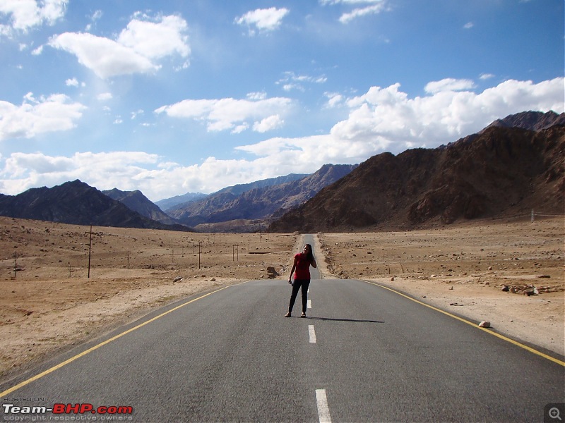 Ladakh: A sojourn to the roof of the worldover 21 days and 6500kms!!-d7-23-enroute-leh.jpg