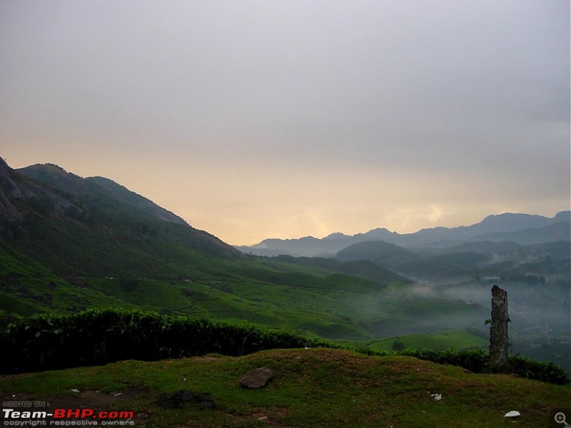 Thekkady & Munnar In A Rainy Season-26.-sunset-kannan-devan-hill-.jpg