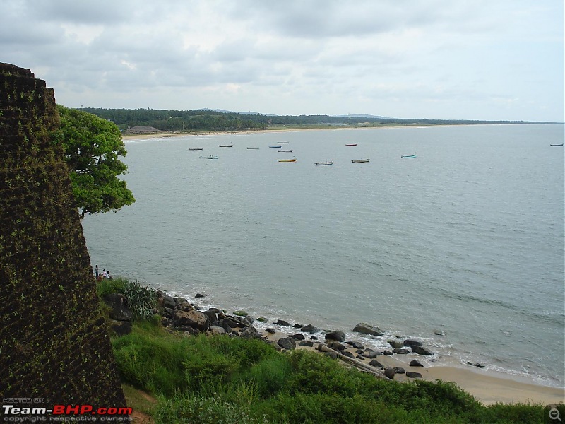 Bangalore - Kasargod (Nileswaram, Bekal) Trip-11-beach-view-fort.jpg