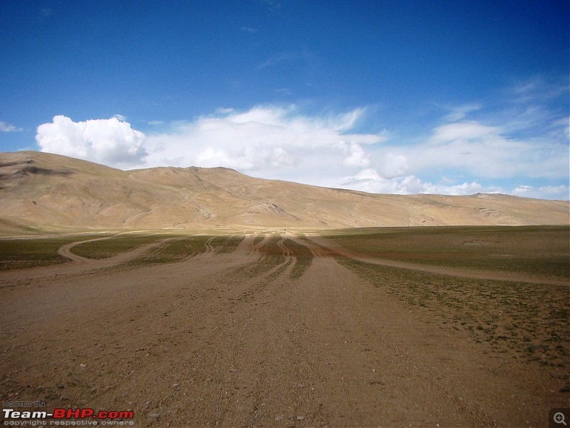 Ladakh: A sojourn to the roof of the worldover 21 days and 6500kms!!-d13-24-enroute-tso-morriri.jpg