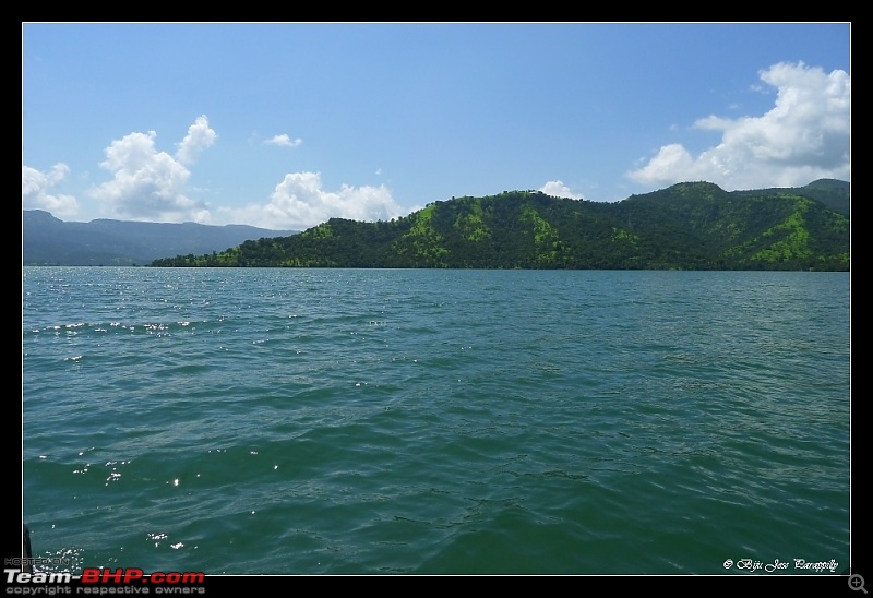 2011 Post Monsoon Trips : Kaas and Bamnoli, a photographer's paradise.-p1050311.jpg