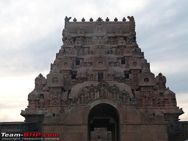 Braving Cyclone Thane to see Temples, Basilicas-kerlantakangateway.jpg