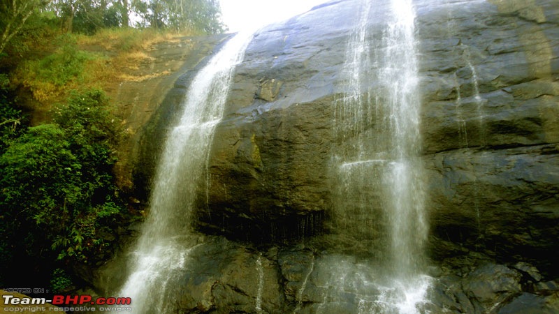 Trip to the Switzerland of India - Madikeri-chelavarafalls.jpg