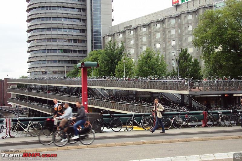 Travelogue  Country of low lands & the City of lights-2-cycles-parked.jpg