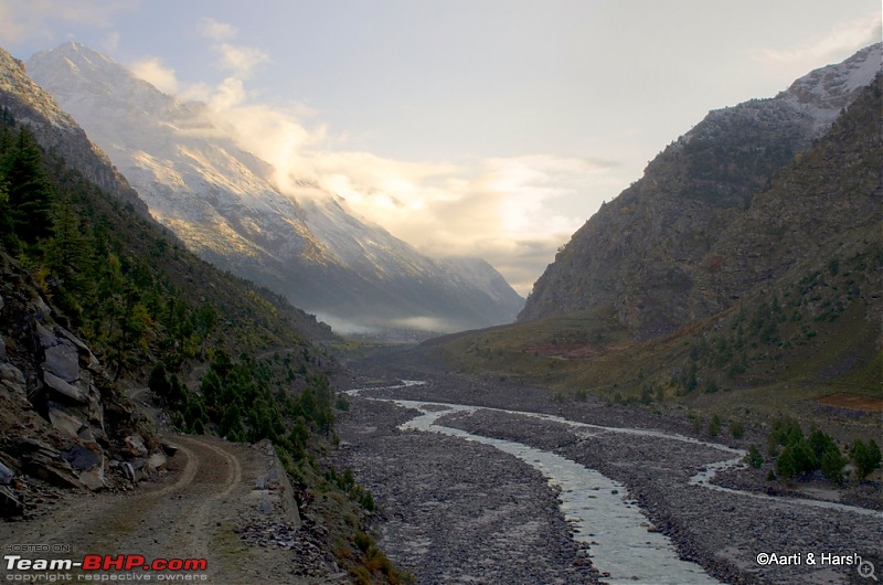 Sach Pass & the Season's first snowfall (Oct - 2011)-106.jpg