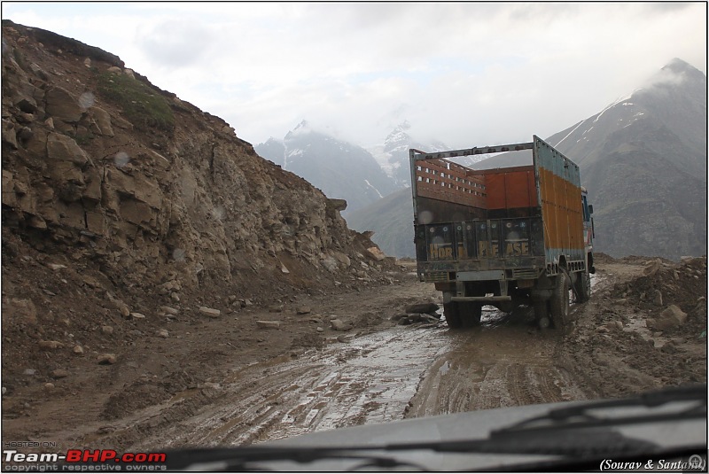 A journey through Leh & Ladakh  Barren beauty at its best-97-climbing-rohtang-slush-truck-slows-down.jpg