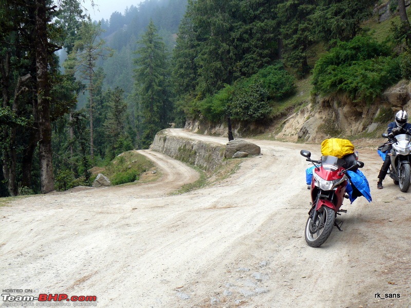 6 riders, 4000 kms - A glimpse of Spiti and Leh from a Biker horizon-053p1080098.jpg