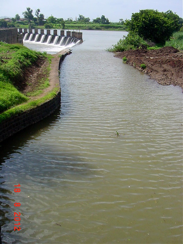 Short trip to Khodshi: View of the old dam from the new wall-fromcanalside.jpg