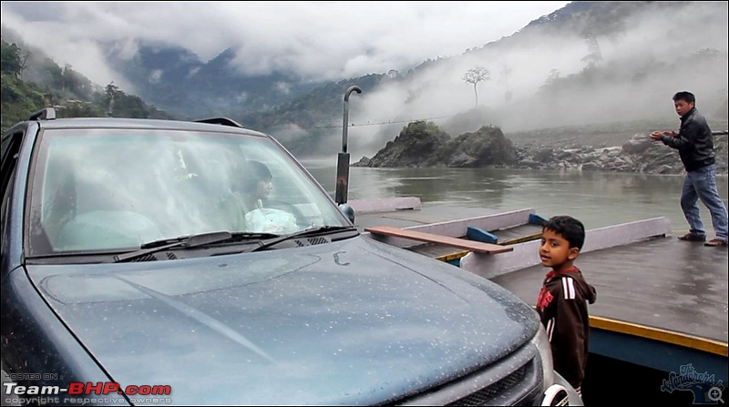 Safari 2.2 VTT-TMT -4500 km self-drive Central Arunachal exploratory expedition, 2012-crossing1.jpg