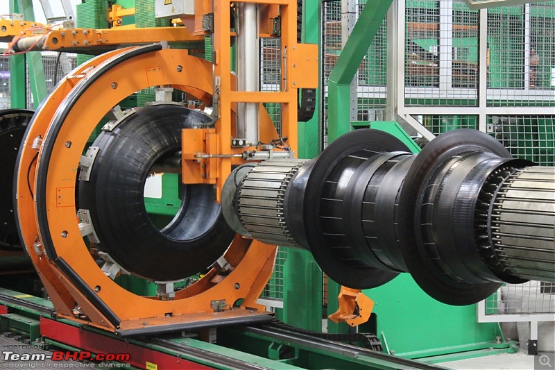 PICS: Apollo Tyres Chennai Factory. Detailed report on the making of a Tyre-tyre-building.jpg