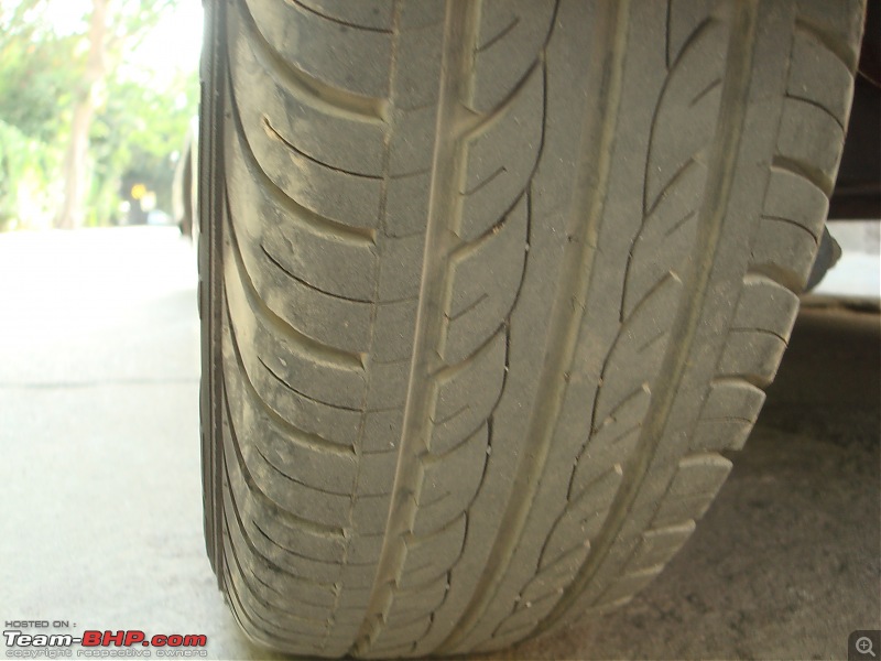 When is the right time to change tyres?-dsc06602.jpg