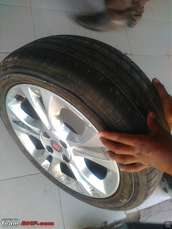 Continental MC5 tyre sidewall completely destroyed!-tire-4.jpg
