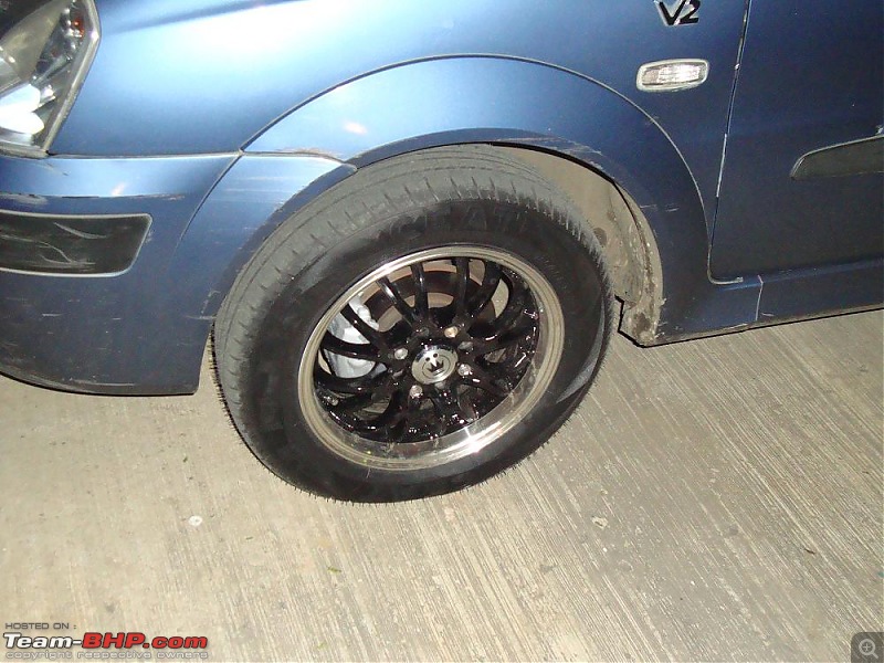 The official alloy wheel show-off thread. Lets see your rims!-resized-dsc00109.jpg