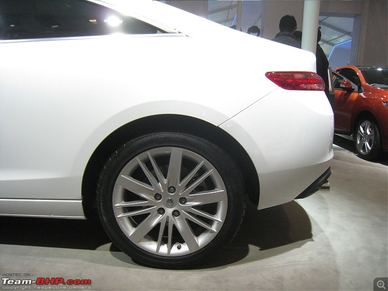 Alloy Wheels of Auto Expo 2010-img_2556.jpg