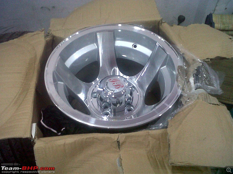The official alloy wheel show-off thread. Lets see your rims!-img00016201006211808.jpg