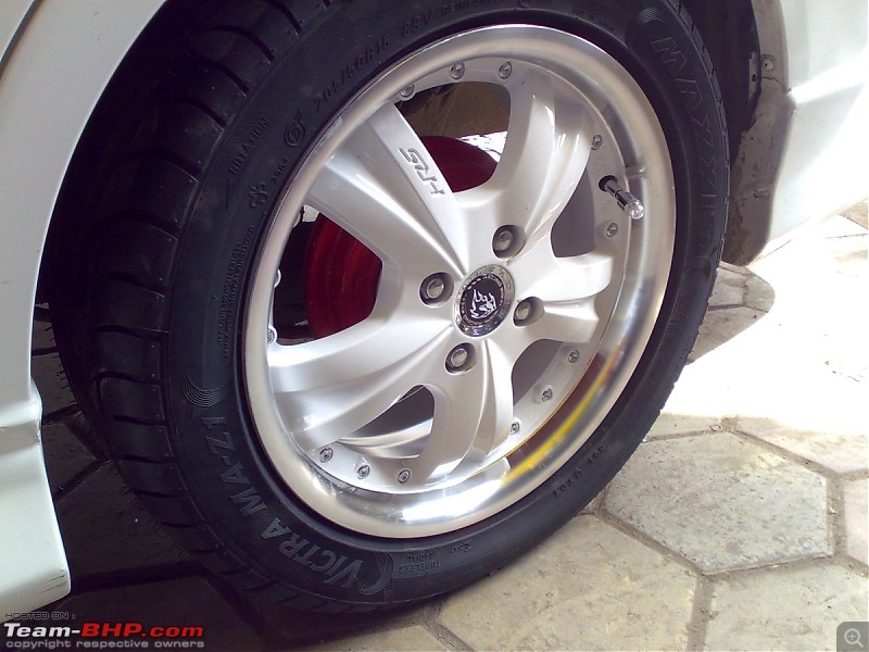 The official alloy wheel show-off thread. Lets see your rims!-21072008031.jpg