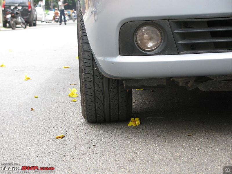 Upgrading wheels/tyres on Santro-img_0174-large.jpg