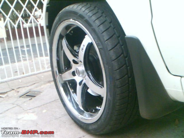 Dunlop Sp Sport Maxx  -- Urgent .. used in Ferrari and Mercedes-Benz Mclaren SLR ,RR-dunlop-sp-sport-maxx.jpg