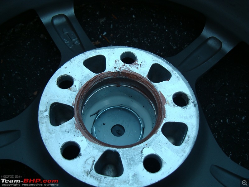 DIY: BERU TPMS sensor install for BMW E90 made easy.-09.-antiseize-wheel.jpg