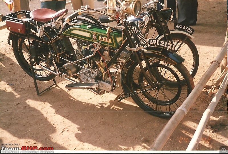 PICS - Vintage & Classic Bike Rally, Pune 2002-bsa05.jpg