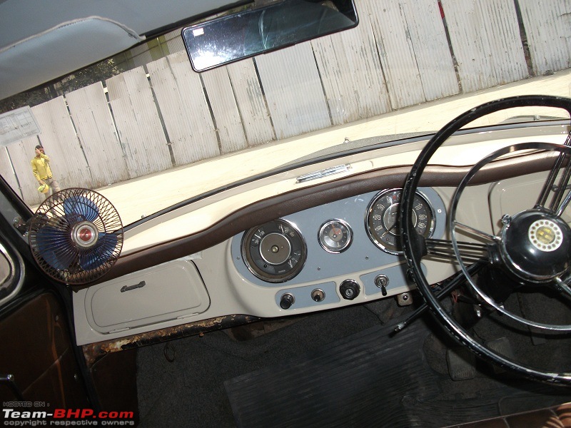 Daily Mumbai traffic in a classic? - Yes! Ambassador bought and restored.-dashboard-rims-05.2013-001.jpg