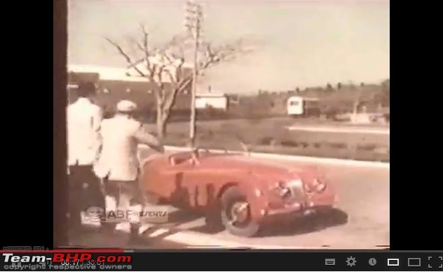 Old Bollywood & Indian Films : The Best Archives for Old Cars-04.jpg