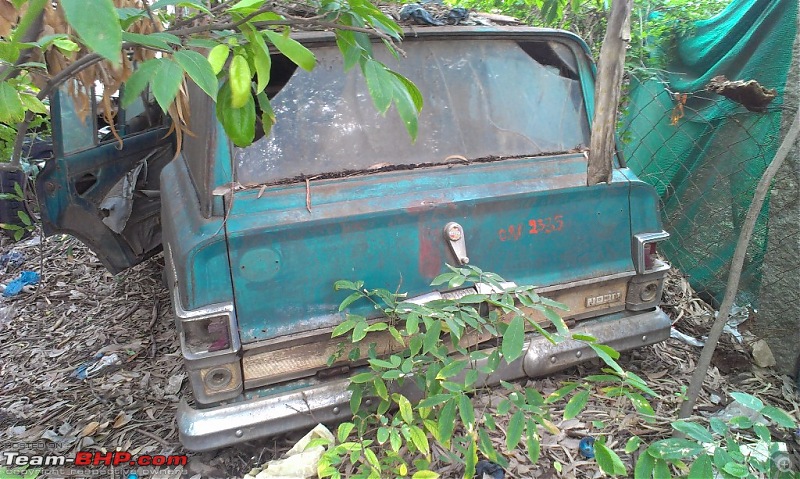 Rust In Pieces... Pics of Disintegrating Classic & Vintage Cars-imag0854.jpg