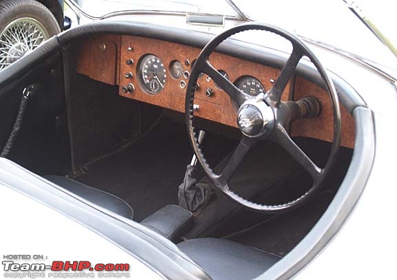 Jodhpur vintage car rally -  March 2009-5-dash.jpg