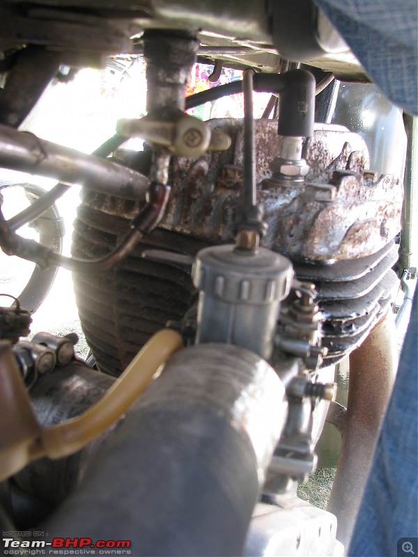 A Meeting with the "Sholay" Bike - 1942 BSA WM 500cc-photo-17.jpg