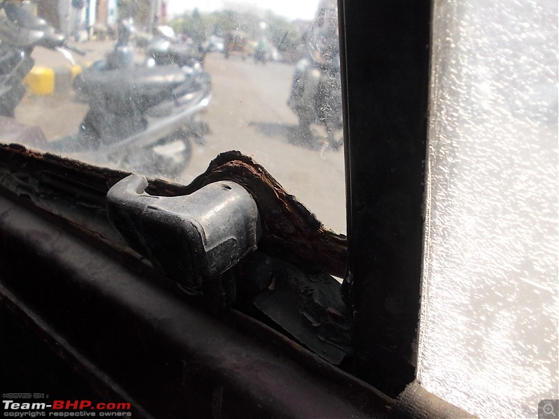 Rust In Pieces... Pics of Disintegrating Classic & Vintage Cars-02272014-jaipur-023.jpg