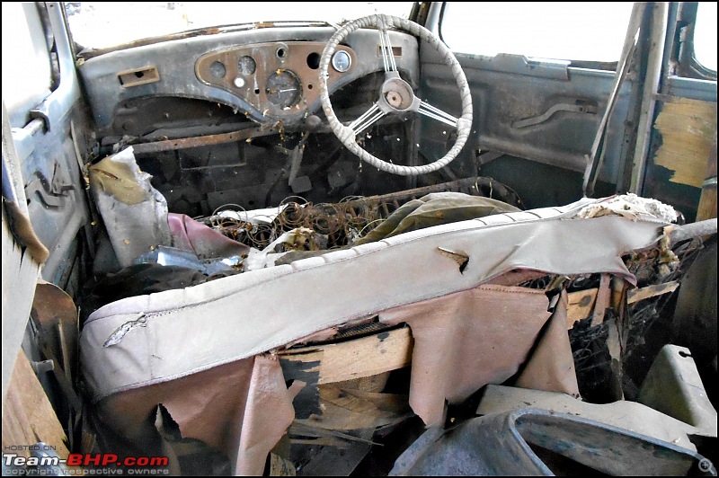 Rust In Pieces... Pics of Disintegrating Classic & Vintage Cars-dscn0845.jpg