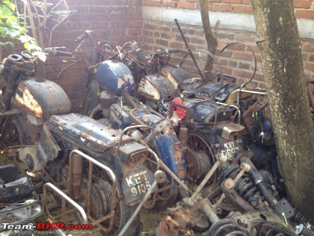 Rust In Pieces... Pics of Disintegrating Classic & Vintage Cars-imageuploadedbyteambhp1404156651.933100.jpg